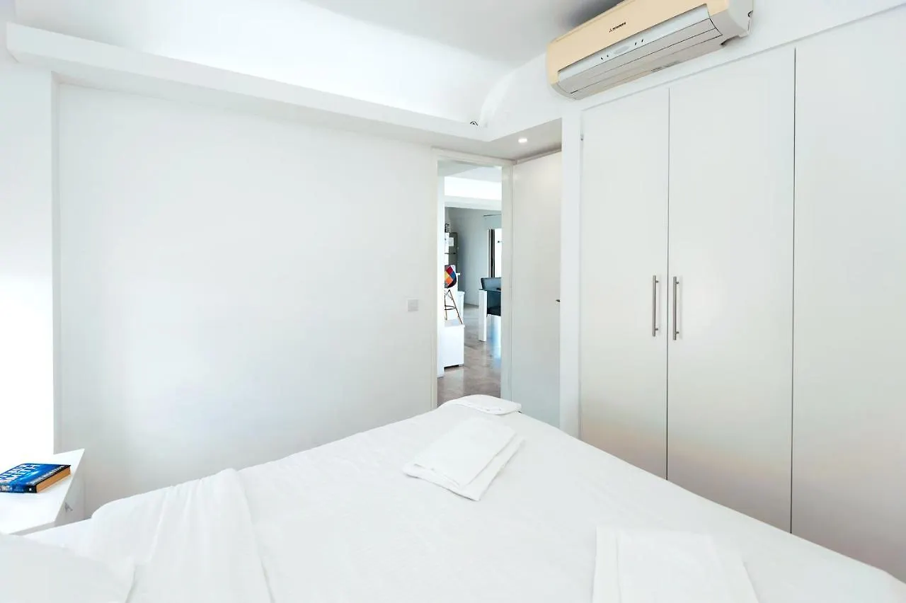 Apartment Marisol - Beachfront プロタラス