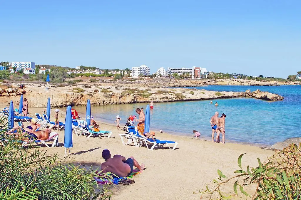 Apartment Marisol - Beachfront プロタラス